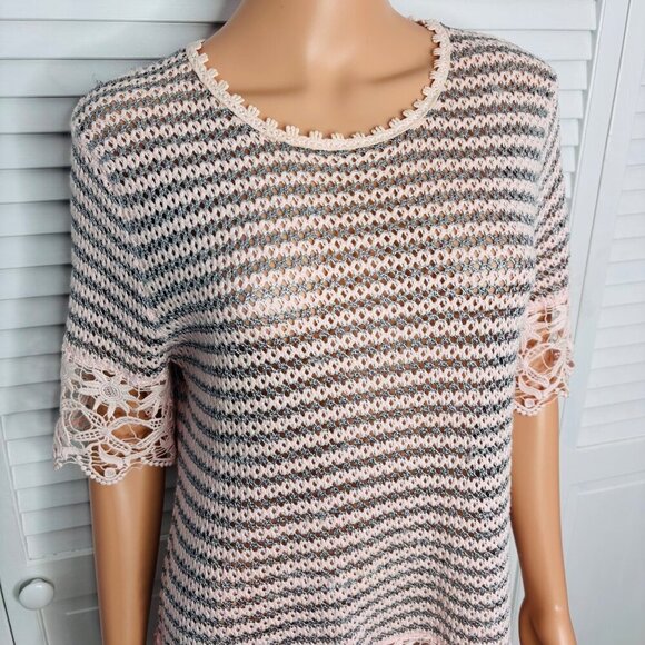 LEO & UGO Short Sleeve Striped Knit Sheer Sweater Size 8 - Picture 2 of 8